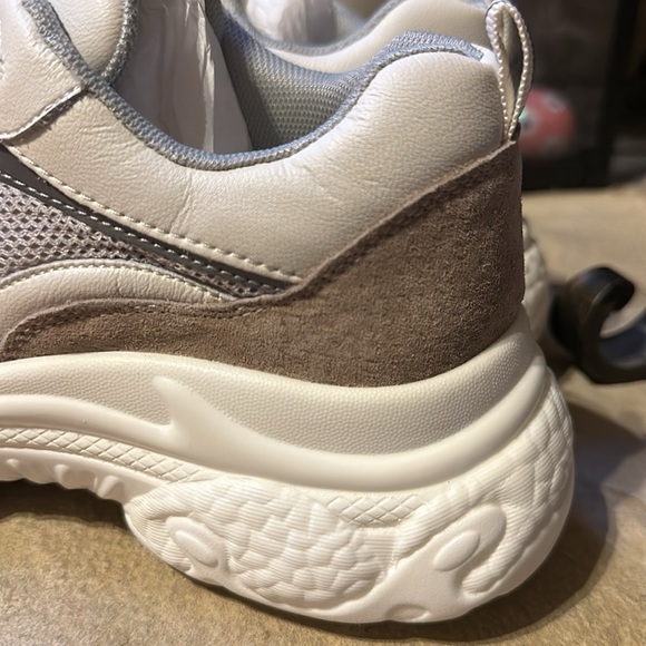 NEW Women’s Chunky Platform White Lace Up Running Shoes Sneakers - Picture 6 of 9